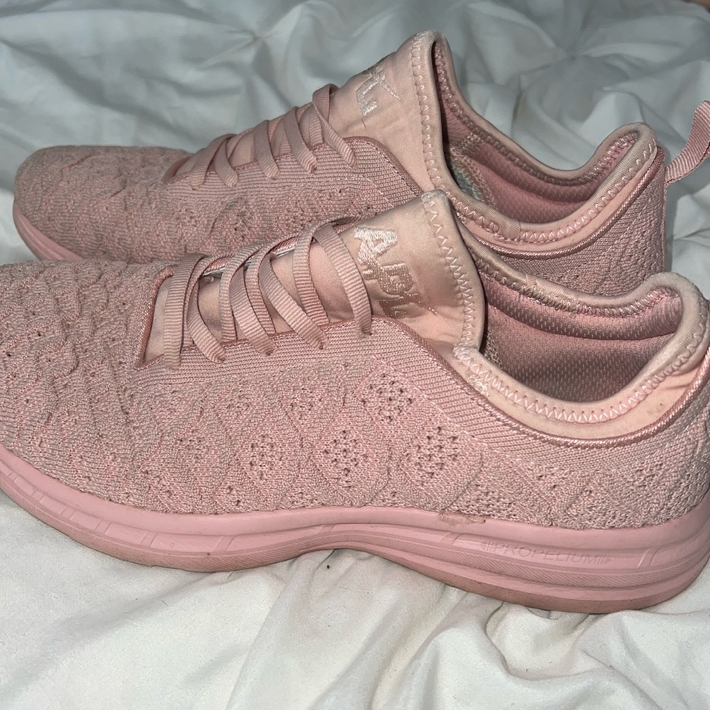 APL Lululemon Shoes
